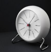 Bild von Arne Jacobsen Bankers Bordürenuhr Ø: 11 cm – Weiß