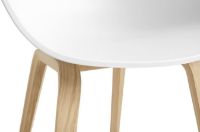 Bild von HAY AAC 22 About A Chair SH: 46 cm – Lackiertes Eichenfurnier/Weiß