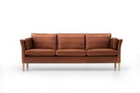 Bild von Mogens Hansen MH 2225 2-Personen-Sofa L: 154 cm – Cognacfarbenes Premium-Leder / lackierte Buche