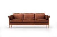 Bild von Mogens Hansen 2225 3-Personen-Sofa L: 218 cm – Cognacfarbenes Loki-Leder / Beine aus gebürstetem Stahl