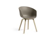 Bild von HAY AAC 22 About A Chair SH: 46 cm – Lackiertes Eichenfurnier/Khaki