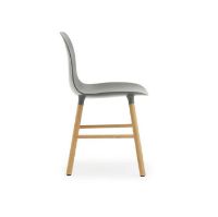 Bild von Normann Copenhagen Form Stuhl SH: 44 cm – Grau/Eiche