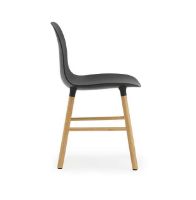 Bild von Normann Copenhagen Form Stuhl SH: 44 cm – Schwarz/Eiche