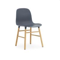 Bild von Normann Copenhagen Form Stuhl SH: 44 cm – Blau/Eiche