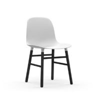 Bild von Normann Copenhagen Form Stuhl SH: 44 cm – Weiß/Schwarz