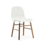 Bild von Normann Copenhagen Form Stuhl SH: 44 cm – Weiß/Walnuss