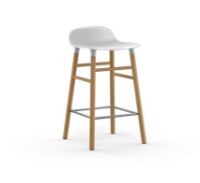 Bild von Normann Copenhagen Form Barhocker SH: 65cm – Weiß/Eiche