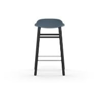 Bild von Normann Copenhagen Form Barhocker SH: 65 cm – Blau/Schwarze Eiche