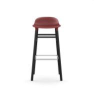 Bild von Normann Copenhagen Form Barhocker SH: 75 cm – Rot/Schwarze Eiche