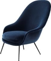 Bild von GUBI Bat Lounge Chair mit hoher Rückenlehne 39 cm – Samt mit schwarzem, mattem Gestell