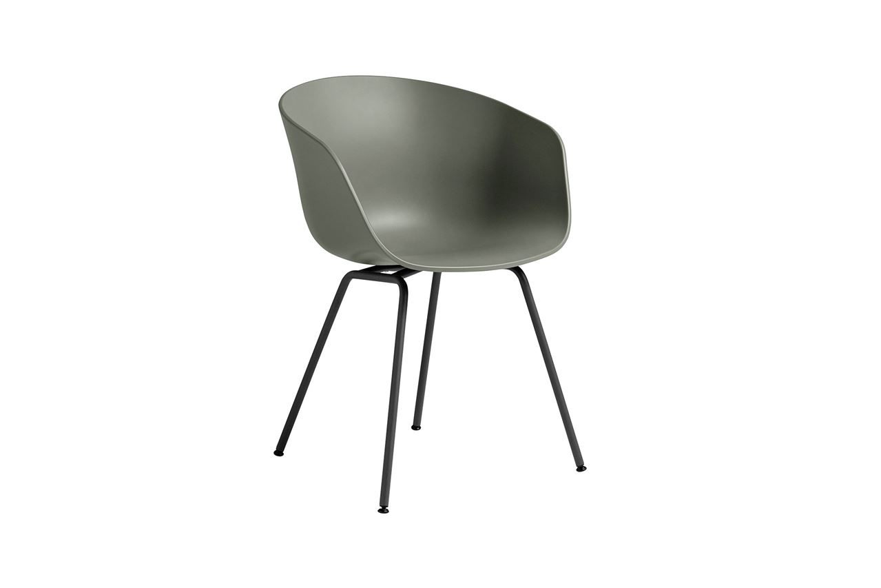 Bild von HAY AAC 26 About A Chair SH: 46 cm – Schwarz pulverbeschichteter Stahl/Staubgrün