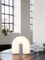 Bild von Ferm Living Vuelta Lampe H: 21,5 cm - Weiß