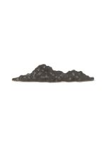 Bild von Ferm Living Berg Keramikskulptur niedrig 35x8 cm - Schwarz OUTLET