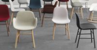 Bild von Normann Copenhagen Form Sessel SH: 44 cm – Weiß/Eiche