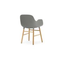 Bild von Normann Copenhagen Form Sessel SH: 44 cm – Grau/Eiche