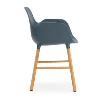 Bild von Normann Copenhagen Form Sessel SH: 44 cm – Blau/Eiche