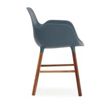 Bild von Normann Copenhagen Form Sessel SH: 44 cm – Blau/Walnuss