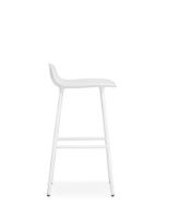 Bild von Normann Copenhagen Form Barhocker SH: 65 cm – Weiß/Stahl