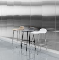 Bild von Normann Copenhagen Form Barhocker SH: 75cm - Weiß/Chrom