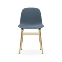 Bild von Normann Copenhagen Form Stuhl SH: 44 cm – Blau/Messing