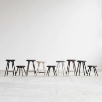 Bild von Hoher Barhocker Mater H: 69 cm – Schwarzes Leder/dunkel lackierte Eiche