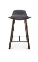 Bild von Eva Solo Abalone Barhocker H: 65 cm – Räuchereiche/Schwarzes Leder