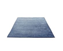 Bild von &Tradition The Moor Teppich AP7 200 x 300 cm – Grey Blue Thunder