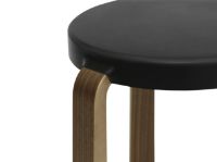 Bild von Normann Copenhagen Tap Hocker H: 43 cm – Walnuss/Schwarz