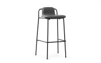 Bild von Normann Copenhagen Studio Barhocker 75 cm vorne gepolstert – Schwarz/Leder