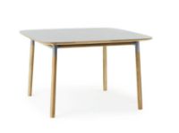 Bild von Normann Copenhagen Form Esstisch 120x120cm - Grau/Eiche