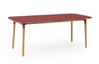 Bild von Normann Copenhagen Form Esstisch 95x200cm - Rot/Eiche