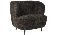 Bild von GUBI Stay Lounge Chair Vollgepolstert SH: 40 cm – Espresso/Schwarz gebeizte Eiche