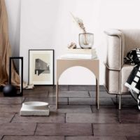 Bild von Kristina Dam Studio Arch Table Couchtisch L 40x40cm - Braun