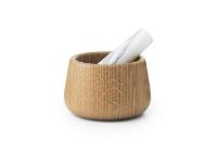 Bild von Normann Copenhagen Craft Mörser und Stößel Ø: 13 cm – Weißer Marmor/Eiche
