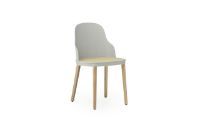 Bild von Normann Copenhagen Allez Stuhl Eiche Indoor SH: 45,5 cm – Warmgrau / Sitzfläche aus geformtem Korbgeflecht