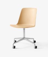 Bild von &Tradition HW21 Rely Chair SH: 46 cm – Beige Sand/Poliertes Aluminiumgestell