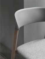 Bild von Normann Copenhagen Herit Stuhlpolsterung SH: 45 cm – Eiche / Synergy Grey