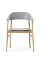 Bild von Normann Copenhagen Herit Sessel SH: 45 cm – Gestell Eiche/Grau