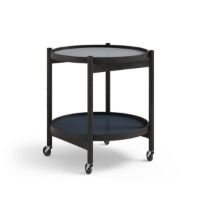 Bild von Brdr. Krüger Bølling Tabletttisch mit 2 Tabletts Ø: 50 cm – Schwarz lackierte Eiche/Wasser