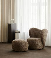 Bild von NORR11 Little Big Chair SH: 41 cm – Schaffell Sahara