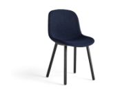 Bild von HAY Neu 12 Esszimmerstuhl gepolstert SH: 46 cm - Soft Black Lacquered Oak/Flamiber Dark Blue J4