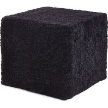 Bild von Natures Collection Quadratischer Pouf aus neuseeländischem Schaffell, kurze Wolle, lockig, 40 x 40 cm – Schwarz