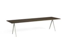 Bild von HAY Pyramide Tisch 02 300x85 cm - Beige pulverbeschichteter Stahl/Räuchereiche