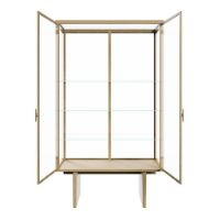 Bild von GUBI Private Vitrine H: 191 cm – Hell gebeizte Eiche/Transparentes Glas