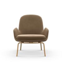 Bild von Normann Copenhagen Era Lounge Chair Low Oak SH: 40 cm – City Velvet Vol 2 / 077