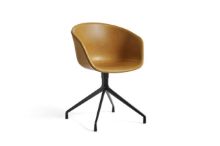 Bild von HAY AAC 21 About A Chair SH: 46 cm – Schwarz pulverbeschichtetes Aluminium/Sense Cognac