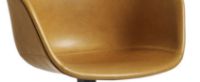 Bild von HAY AAC 21 About A Chair SH: 46 cm – Schwarz pulverbeschichtetes Aluminium/Sense Cognac