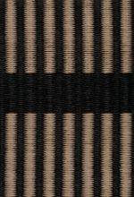 Bild von Woodnotes Cut Stripe Teppich mit genähten Kanten 80x200 cm - Schwarz/Antik