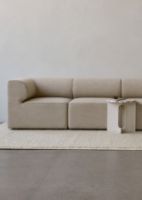 Bild von Audo Copenhagen Eave Corner Modular Sofa 86 3 Pers. Nach links gerichtet mit Pouf L: 236 cm - Champion 035