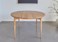 Bild von Duus & Møller Autumn Couchtisch Ø: 80 cm – Massive Eiche